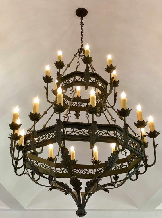 ESKİ ESER AVİZELER ( Ancient Artifact Chandeliers)