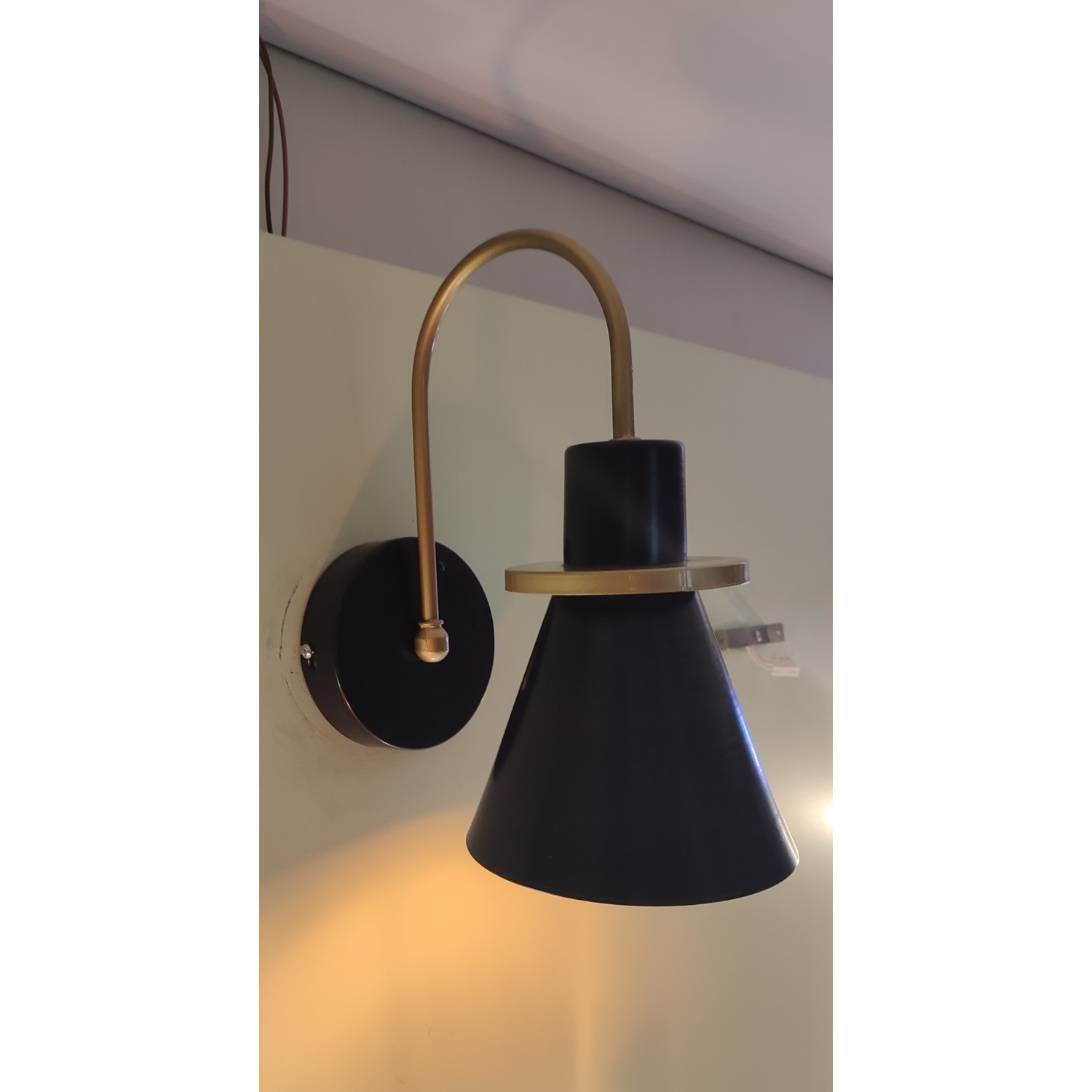 Elkon Metal  Konik Aplik